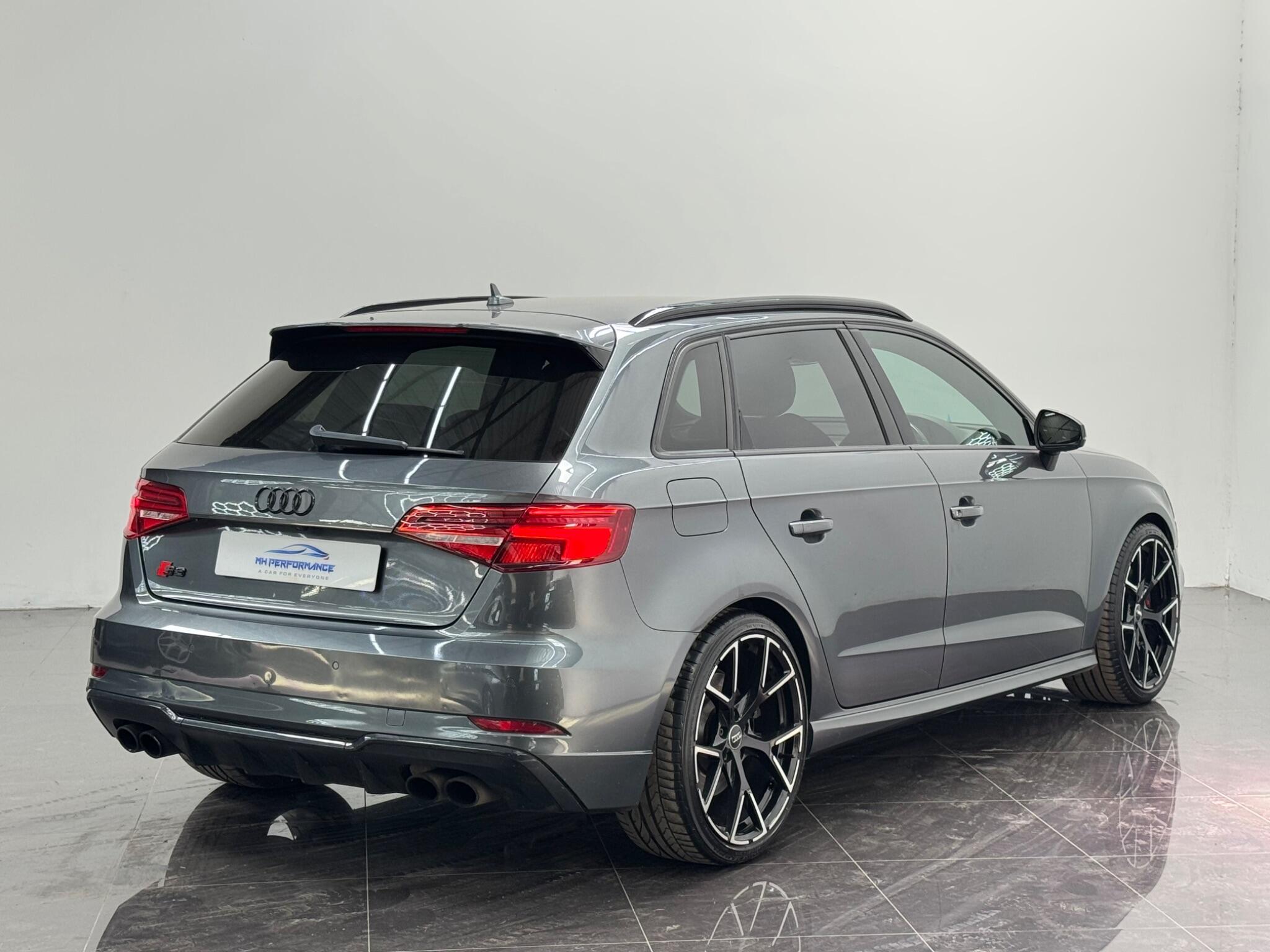 Audi S3 view 75