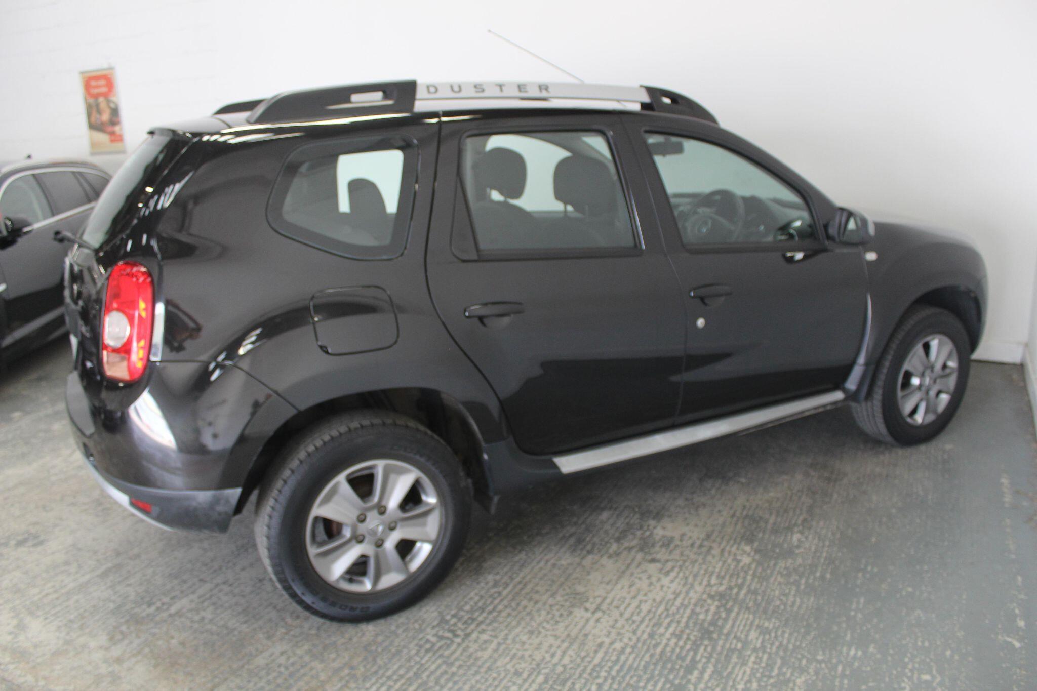 Dacia Duster view 11