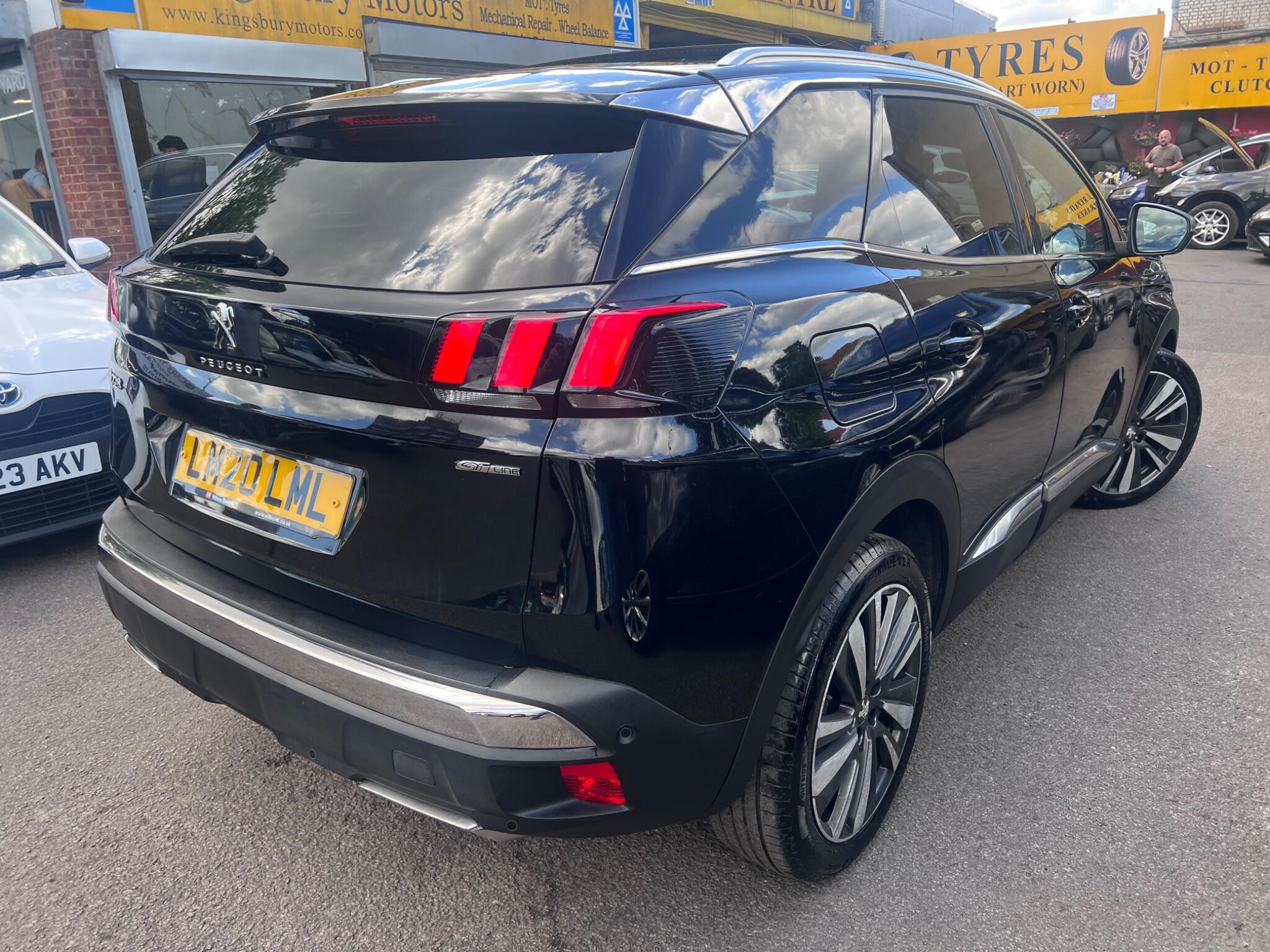 Peugeot 3008 view 14