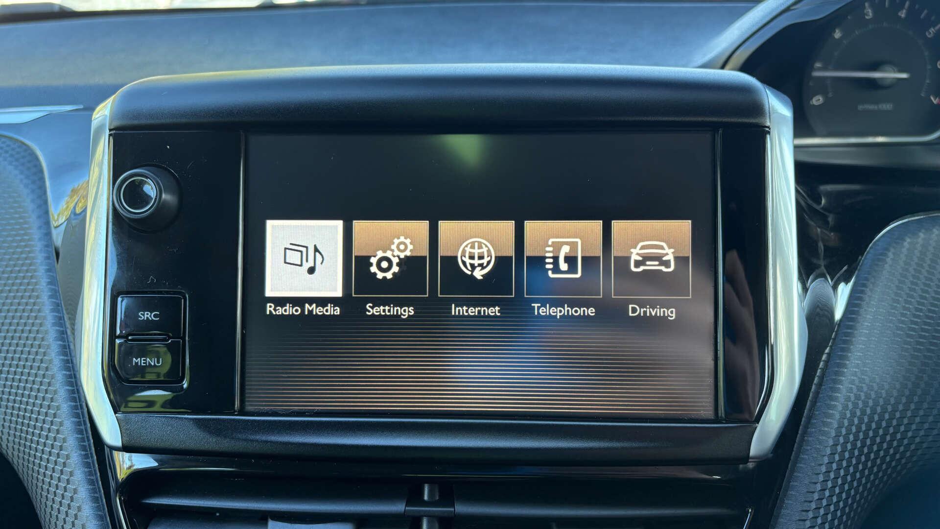 Peugeot 2008 view 25