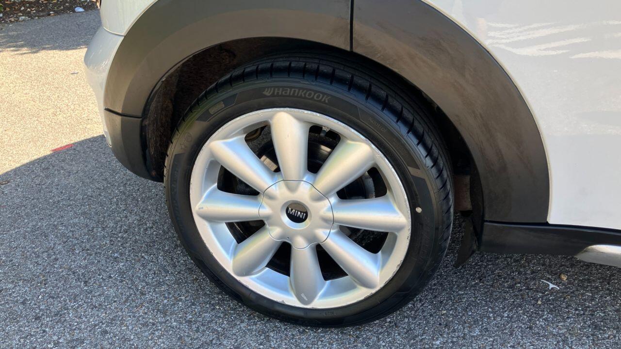 Mini Countryman view 12