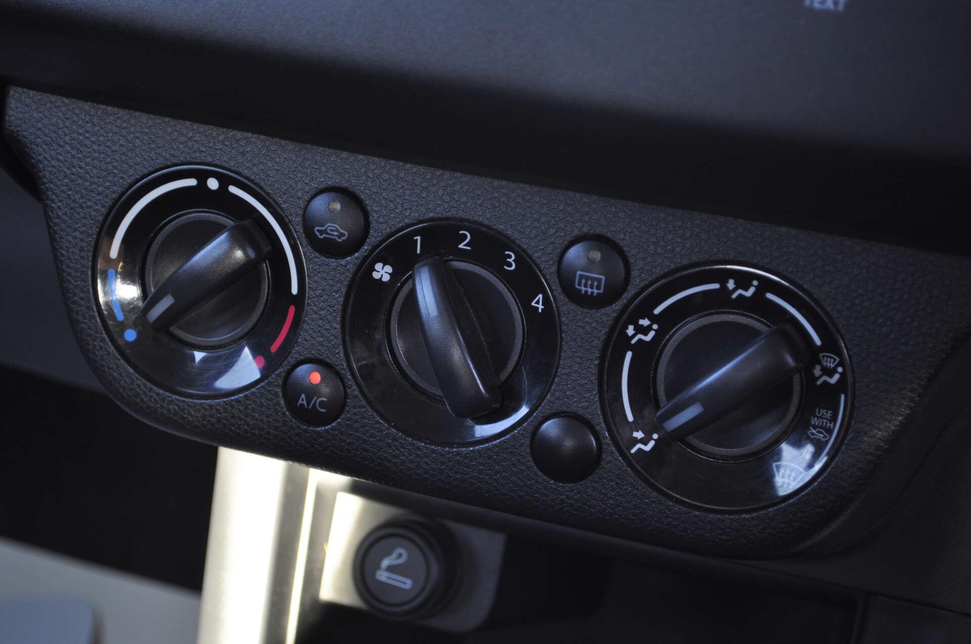 Suzuki Swift view 16