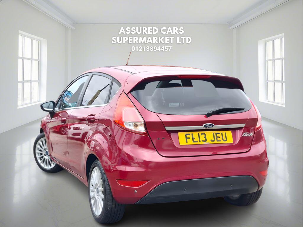 Ford Fiesta view 14
