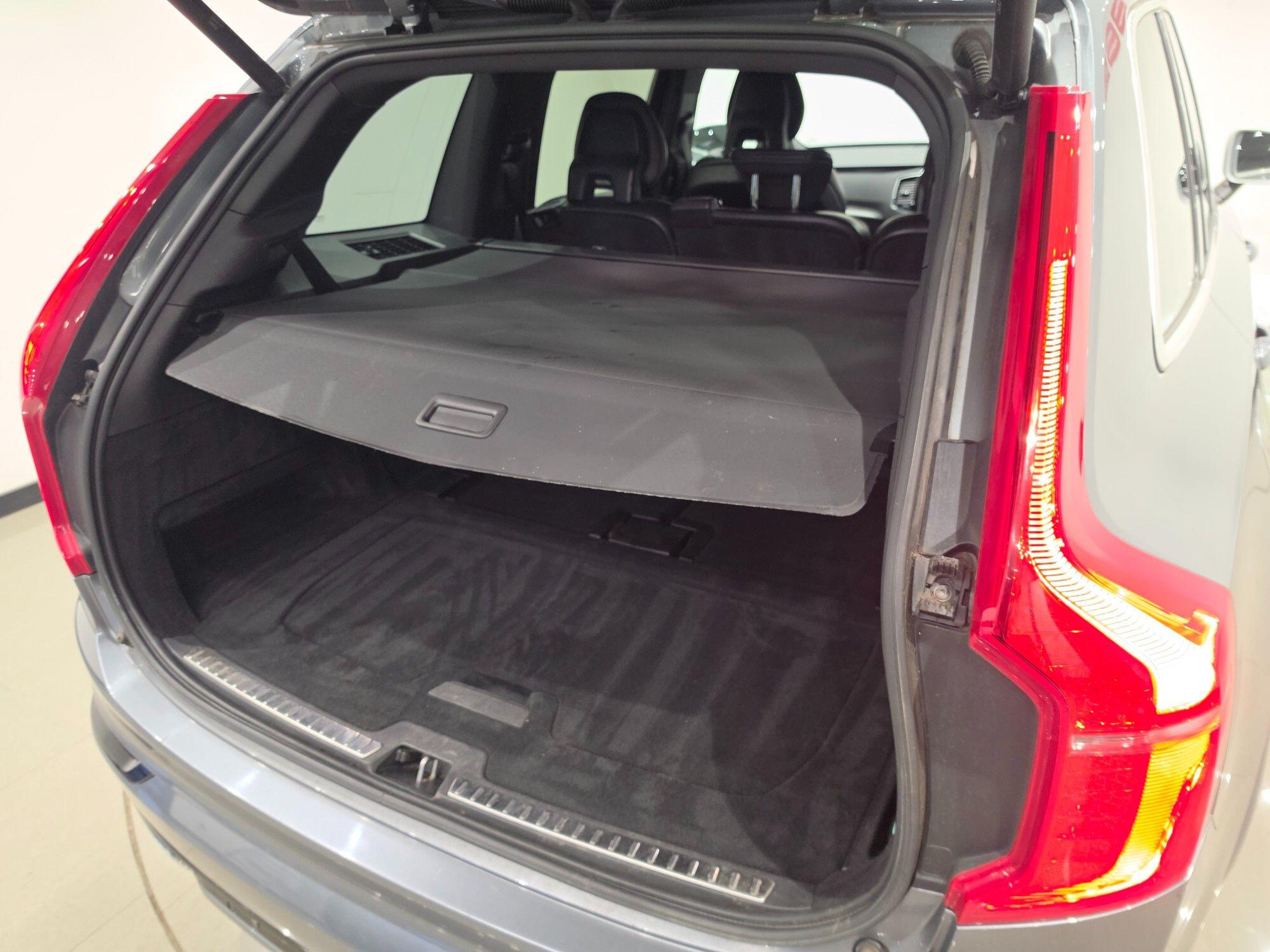 Volvo XC90 view 53