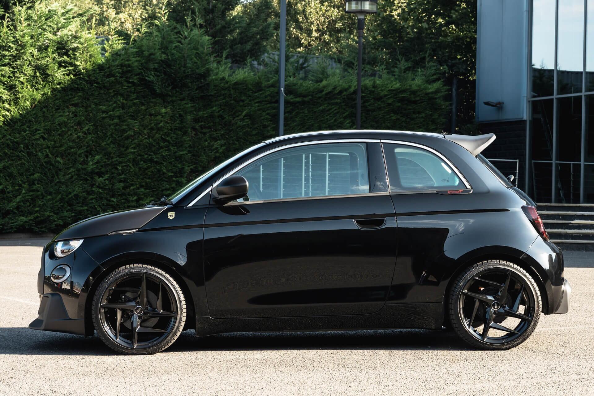 Fiat 500e view 7