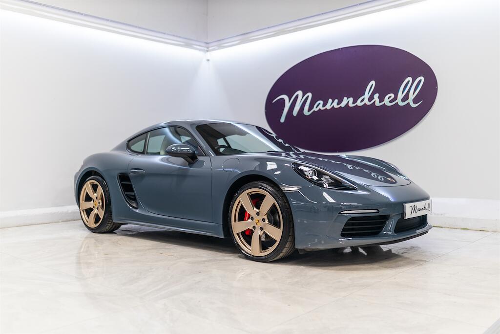 2018 Porsche Cayman in Blue for sale
