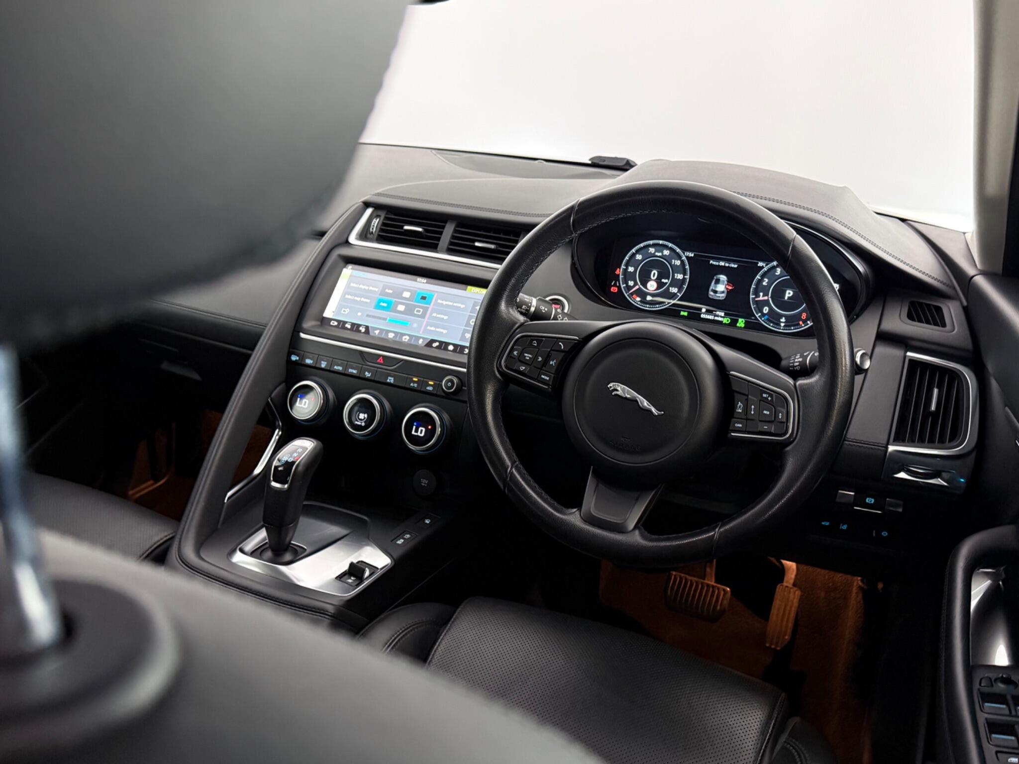 Jaguar E-Pace view 14