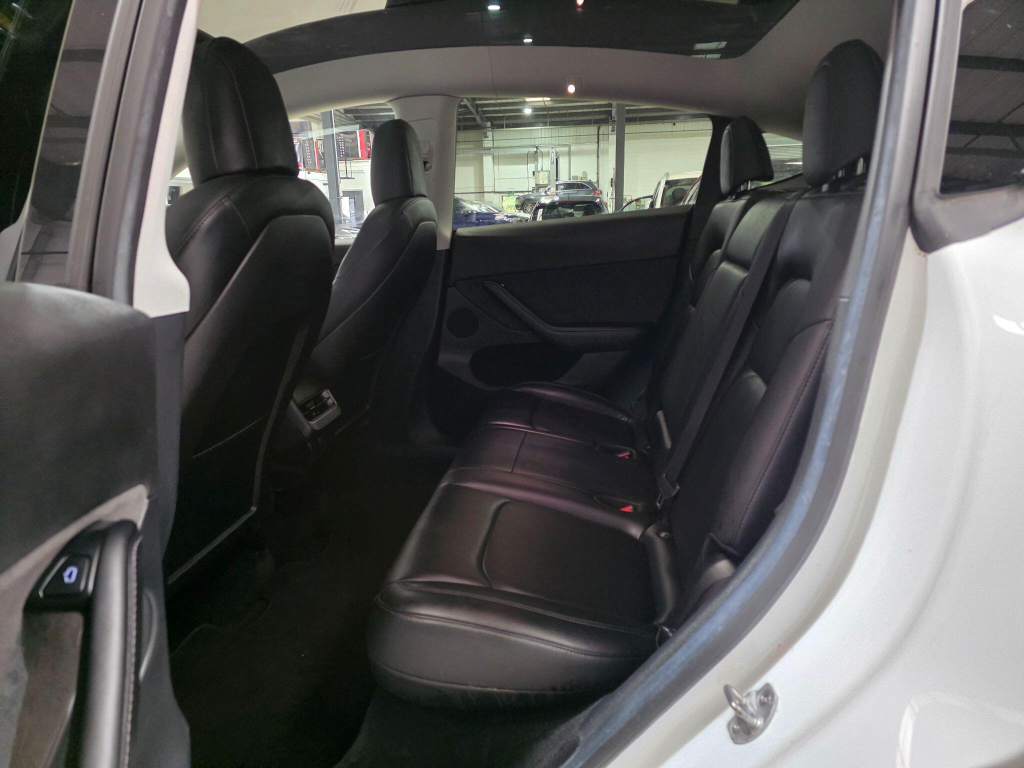 Tesla Model Y view 27