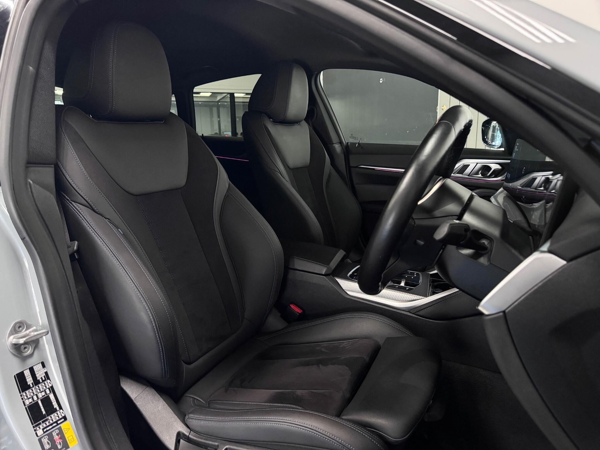 BMW I4 view 30