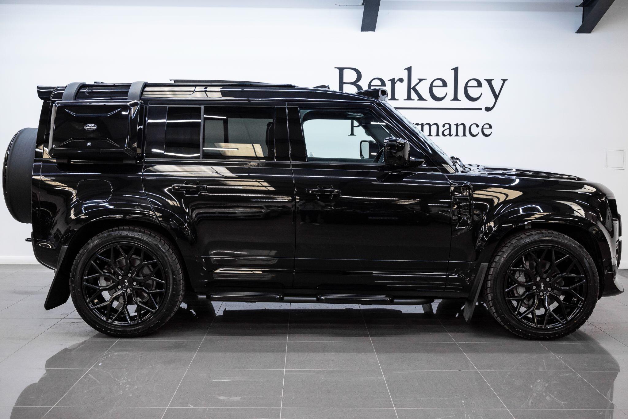 Land Rover Defender view 11