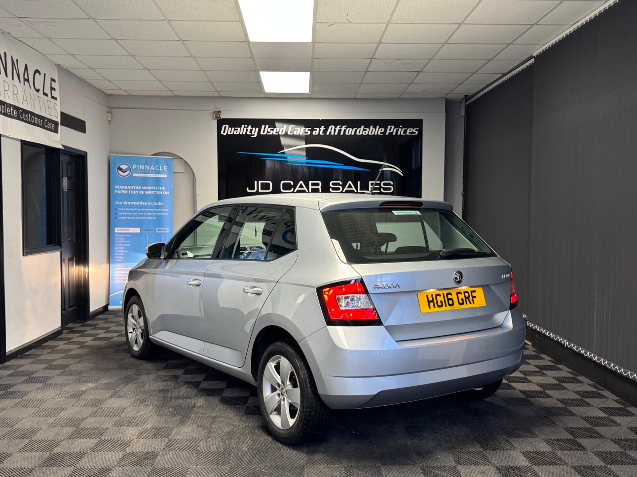 2016 Skoda Fabia 1.2 TSI SE Euro 6 (s/s) 5dr • 33,000 miles image 3