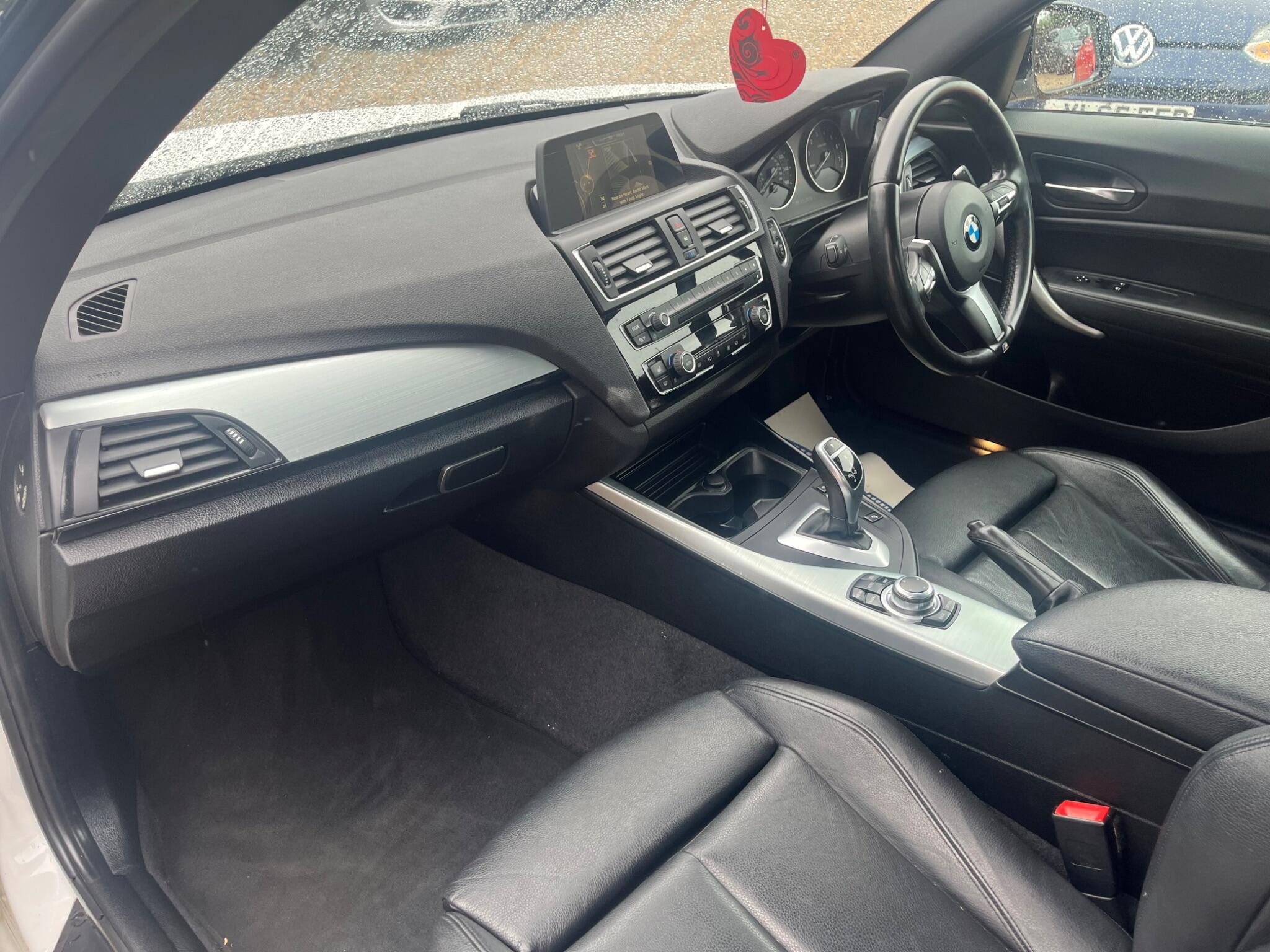 BMW 2 Series view 10