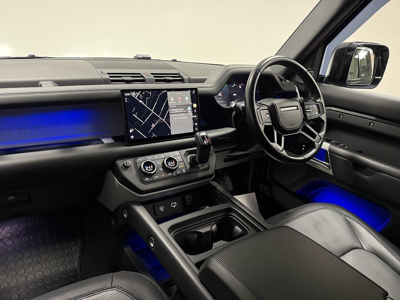 Land Rover Defender view 21