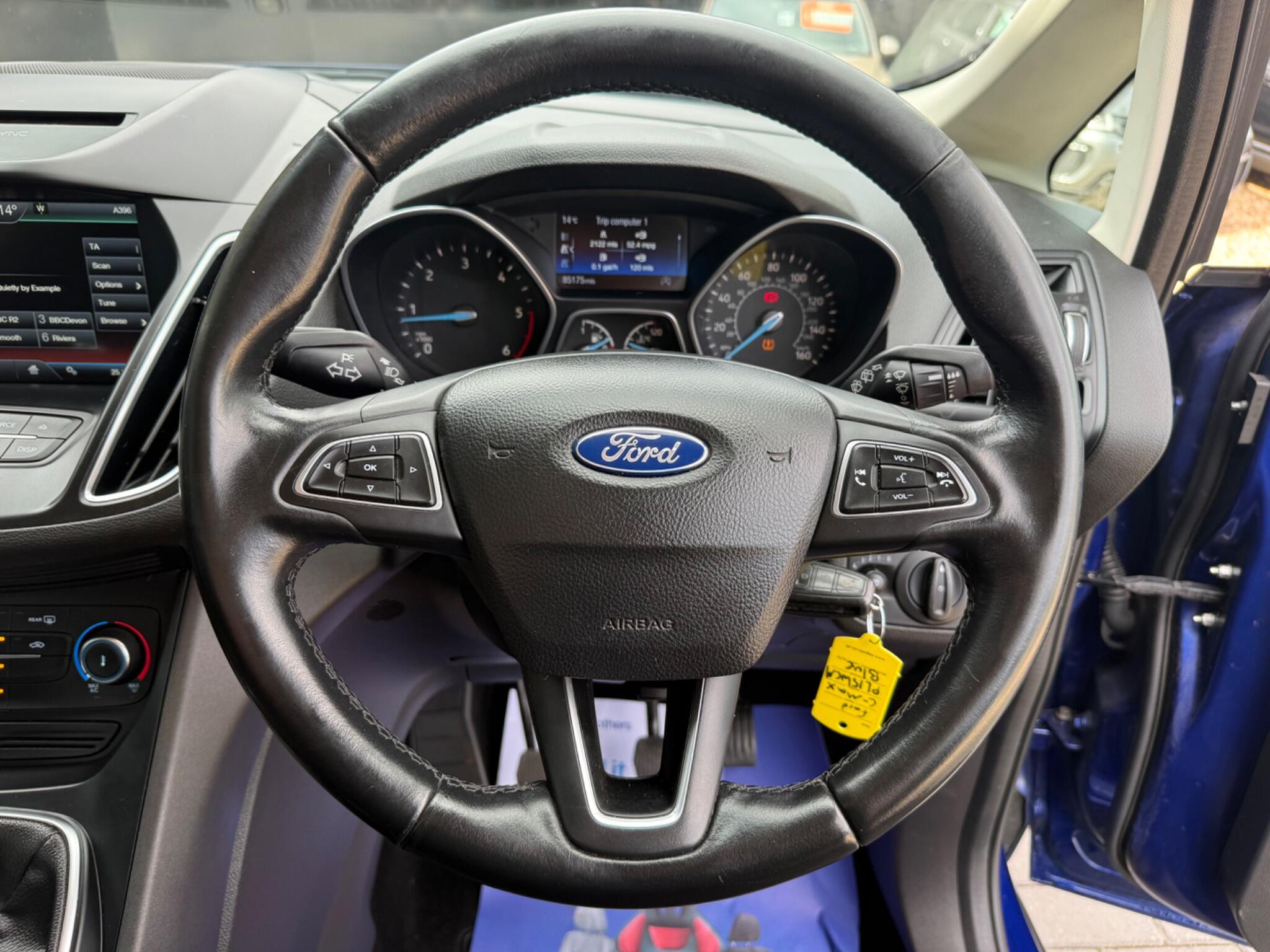 Ford Grand C-Max view 29
