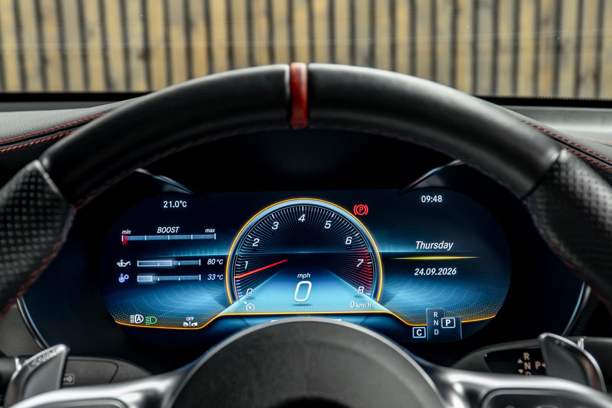Mercedes-Benz GLC view 15
