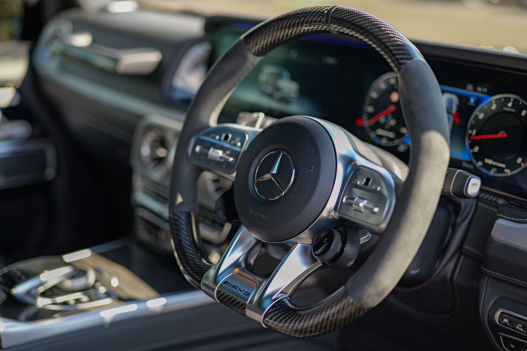 Mercedes-Benz G-Class view 11