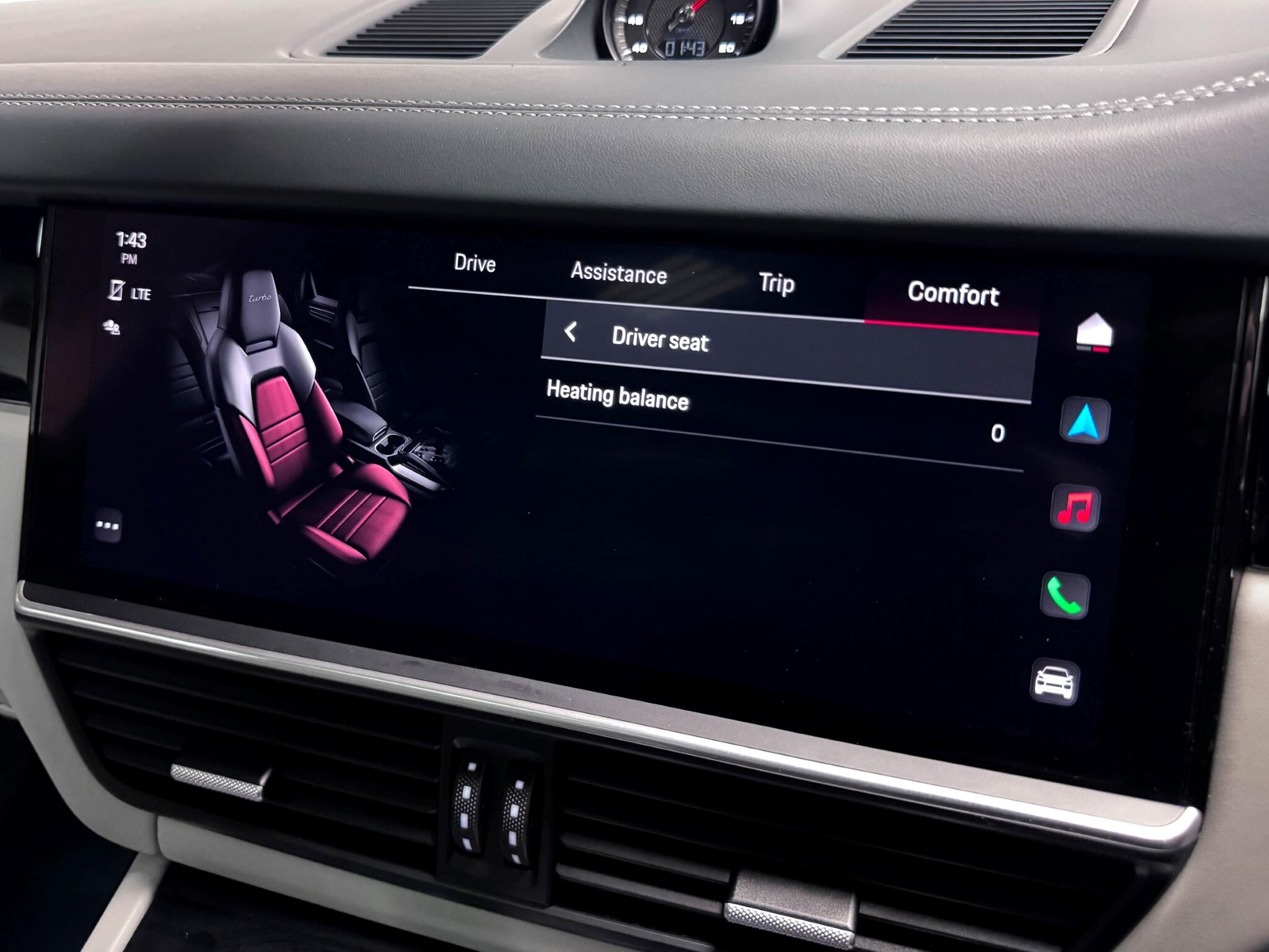 Porsche Cayenne view 57