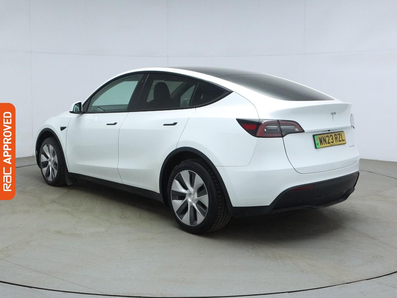 Tesla Model Y view 5