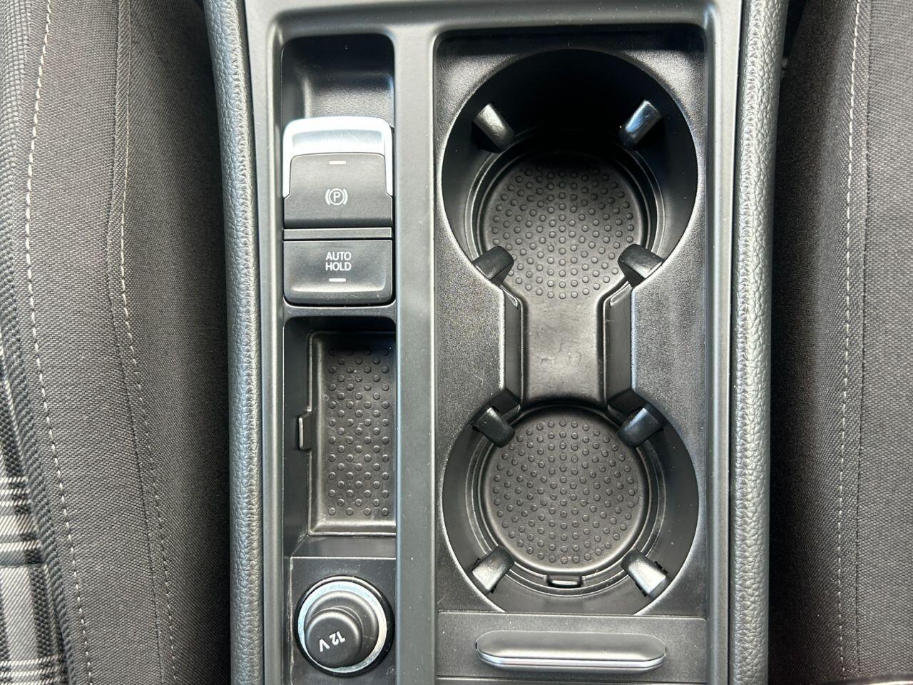 Volkswagen Golf view 26