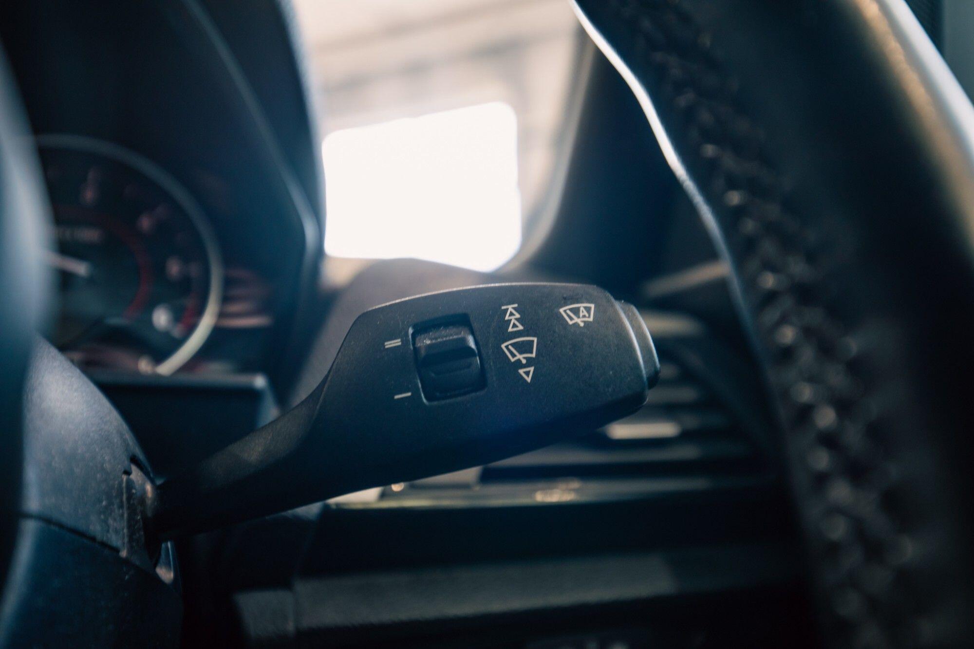 BMW 2 Series view 13