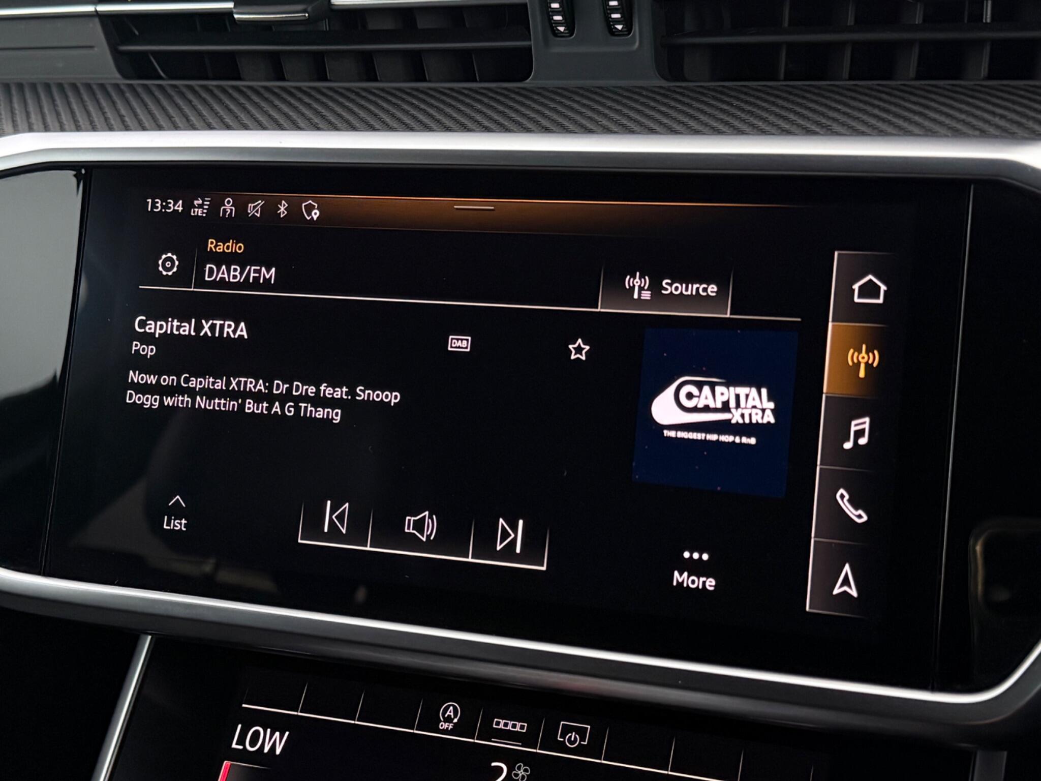 Audi A6 view 26