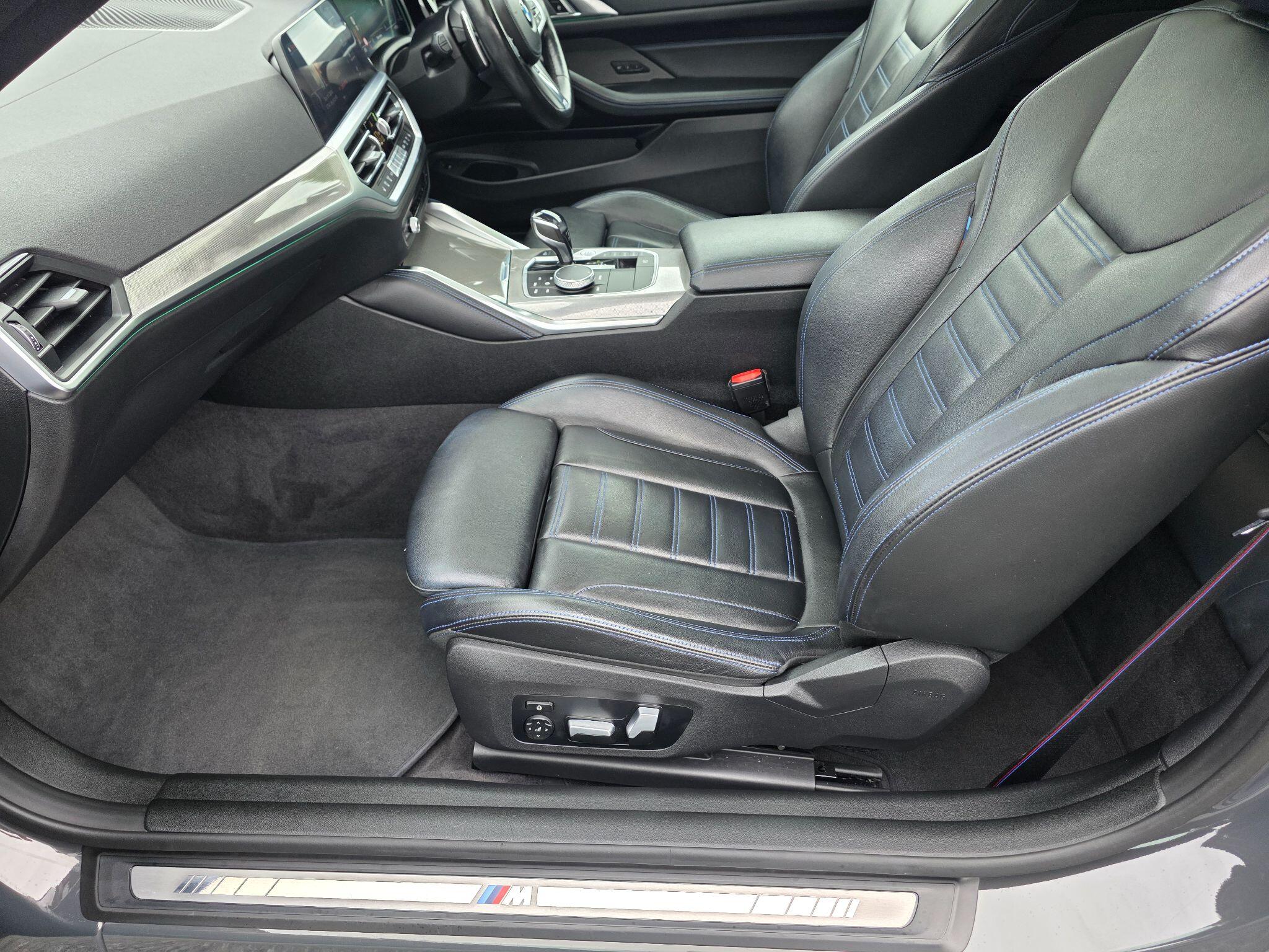 BMW 4 Series view 16