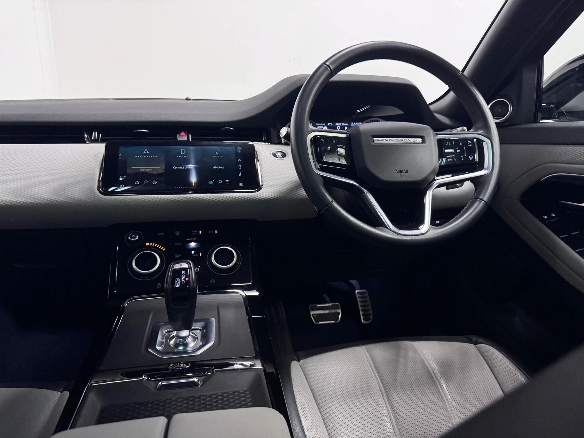 Land Rover Range Rover Evoque view 33