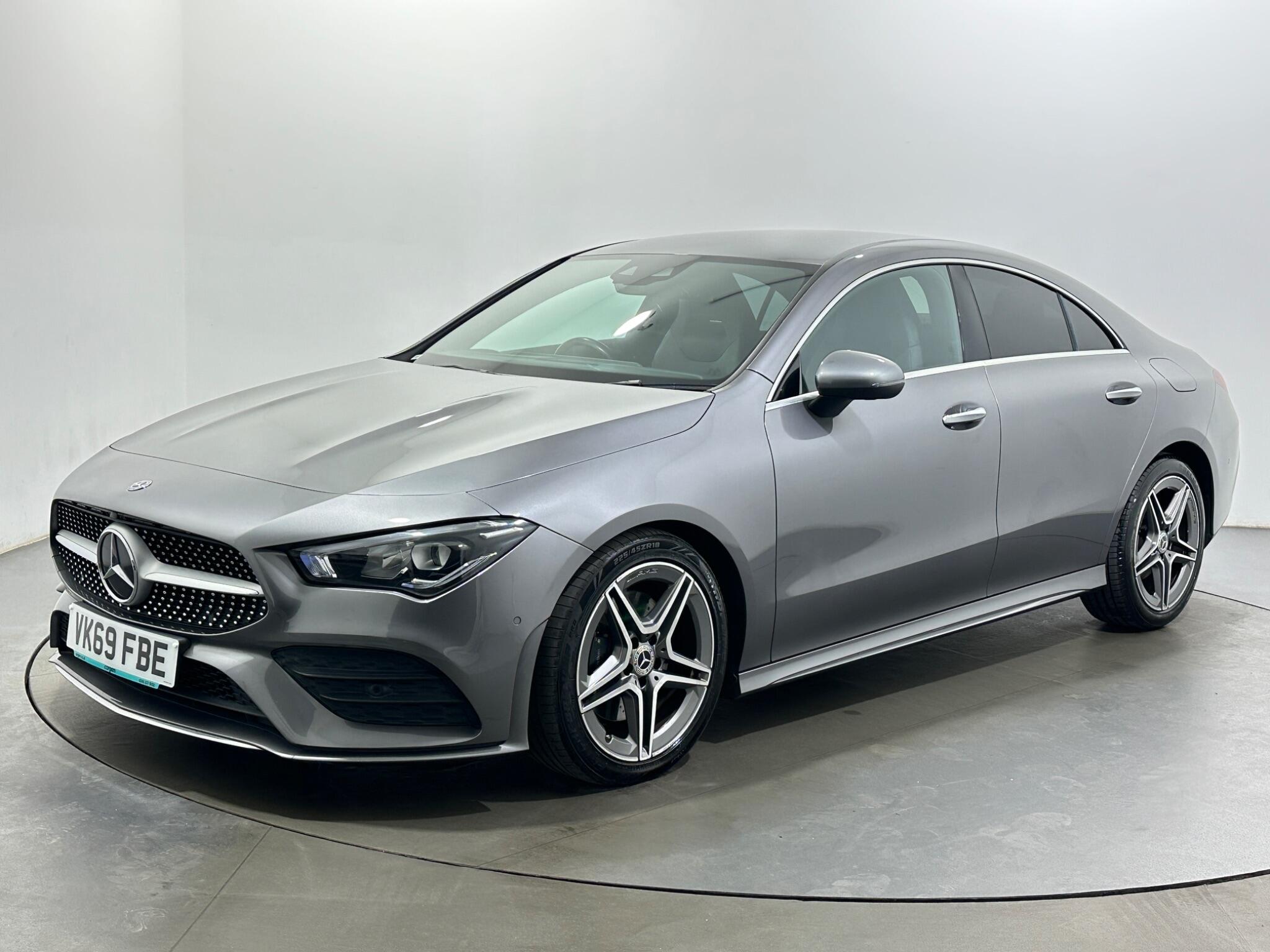 Mercedes-Benz Cla view 4