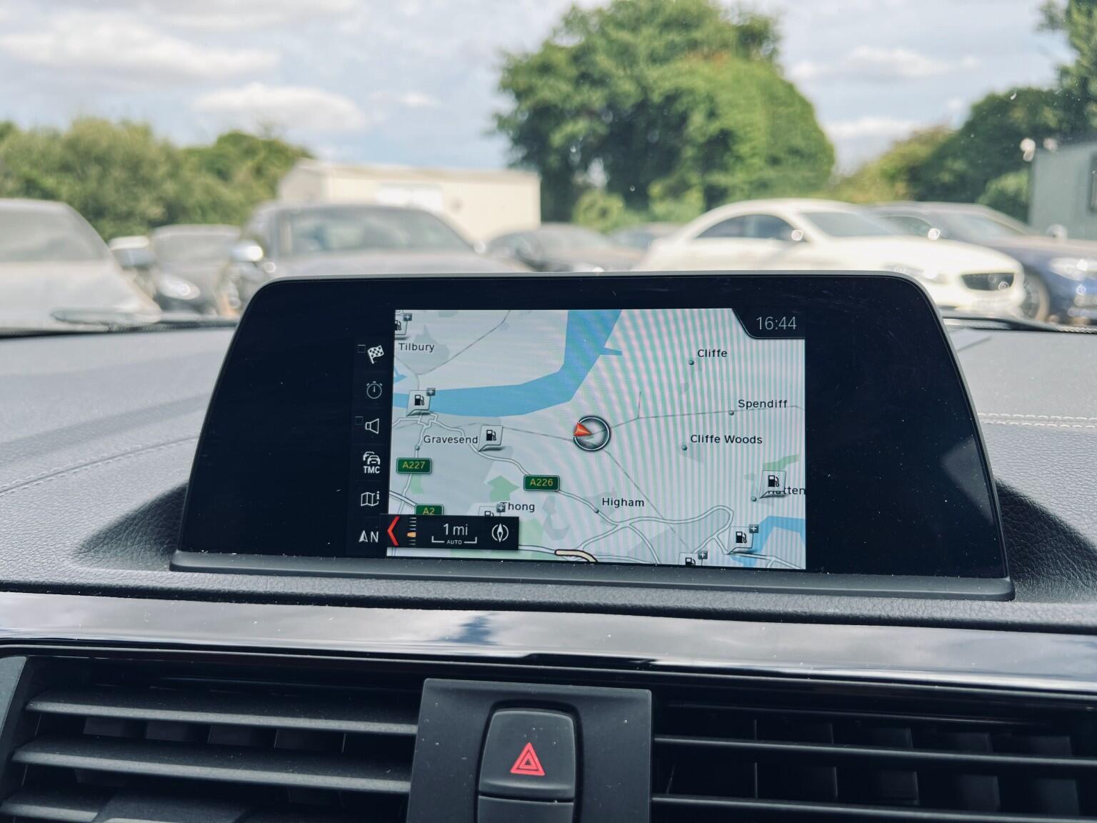 BMW 2 Series view 18