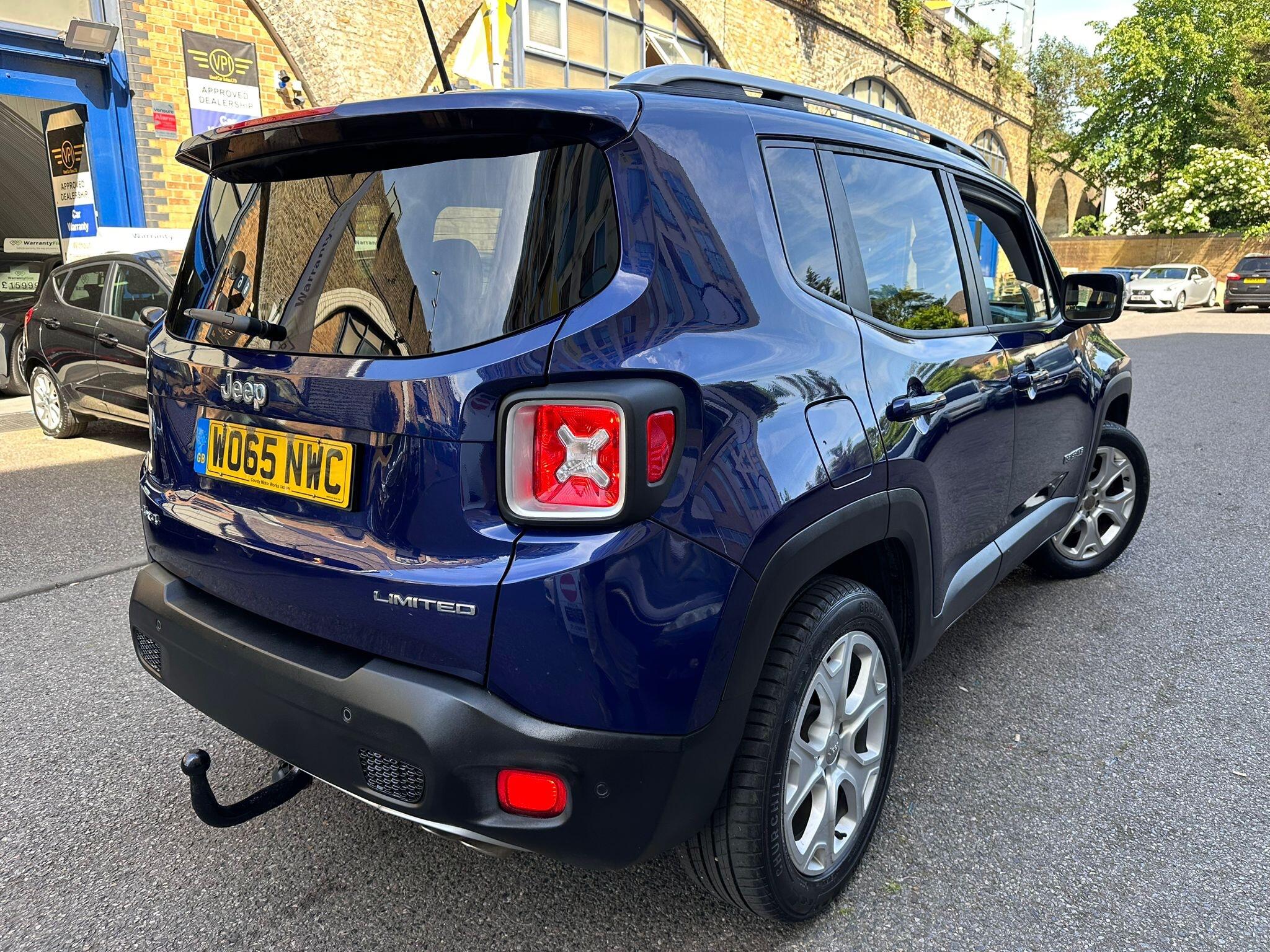 Jeep Renegade view 11