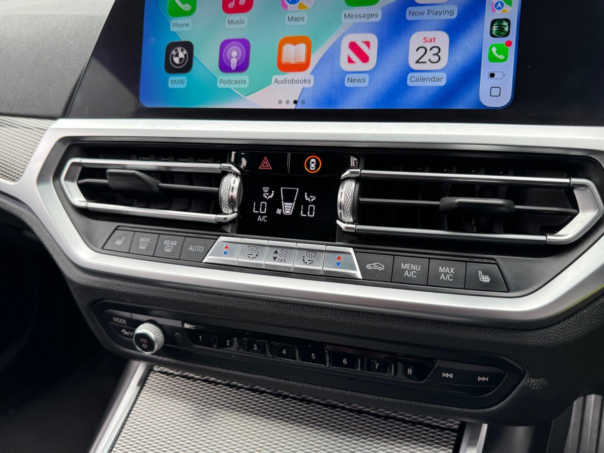 BMW 3 Series view 36