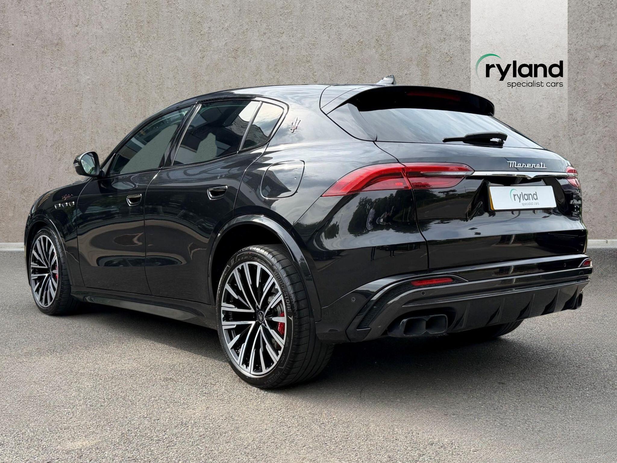 Maserati Grecale view 5