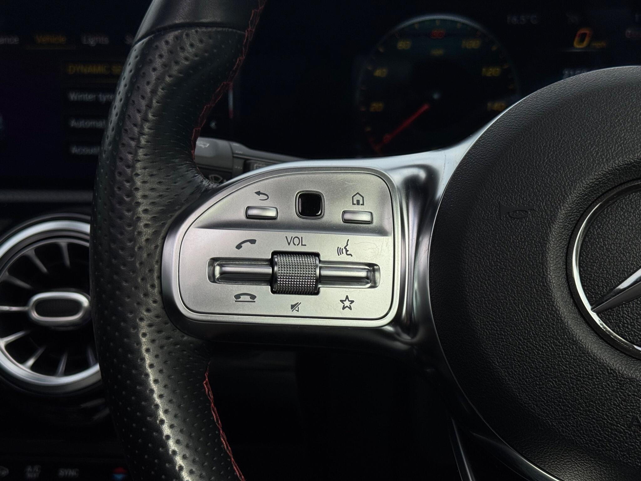 Mercedes-Benz A-Class view 34