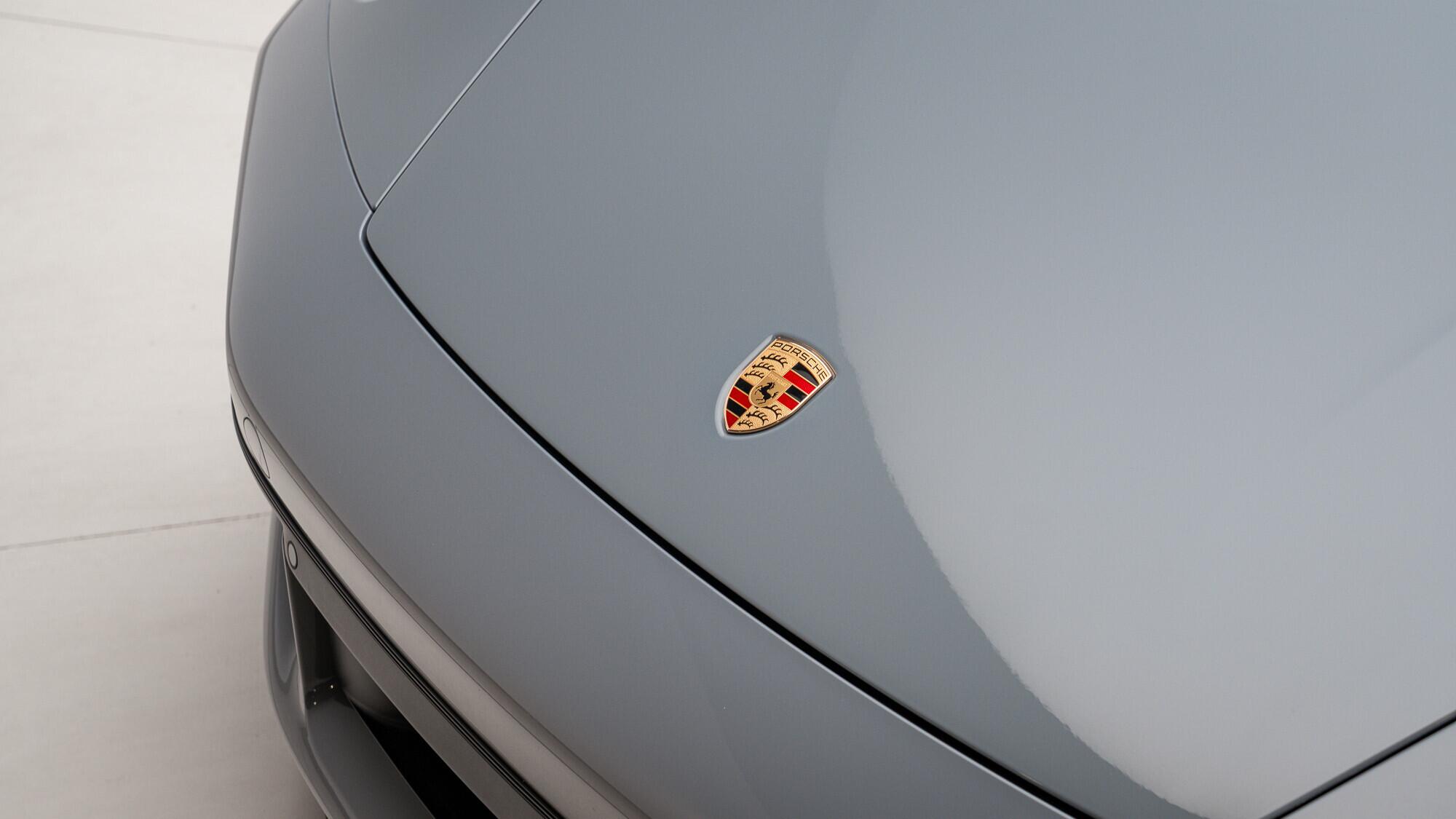 Porsche 911 view 54