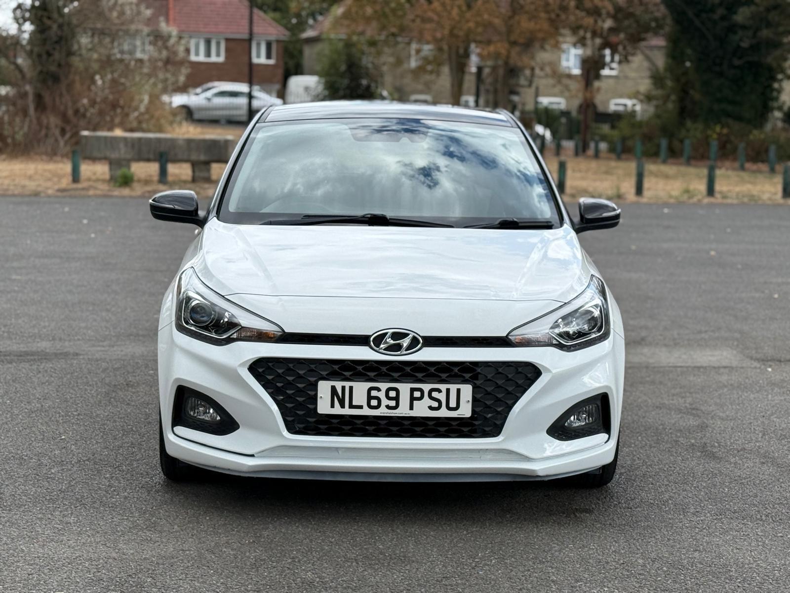 Hyundai i20 view 12