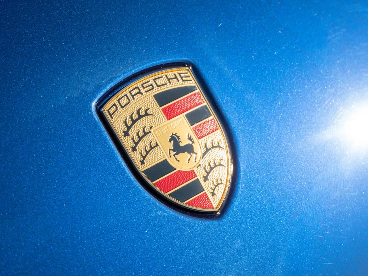 Porsche Macan view 44