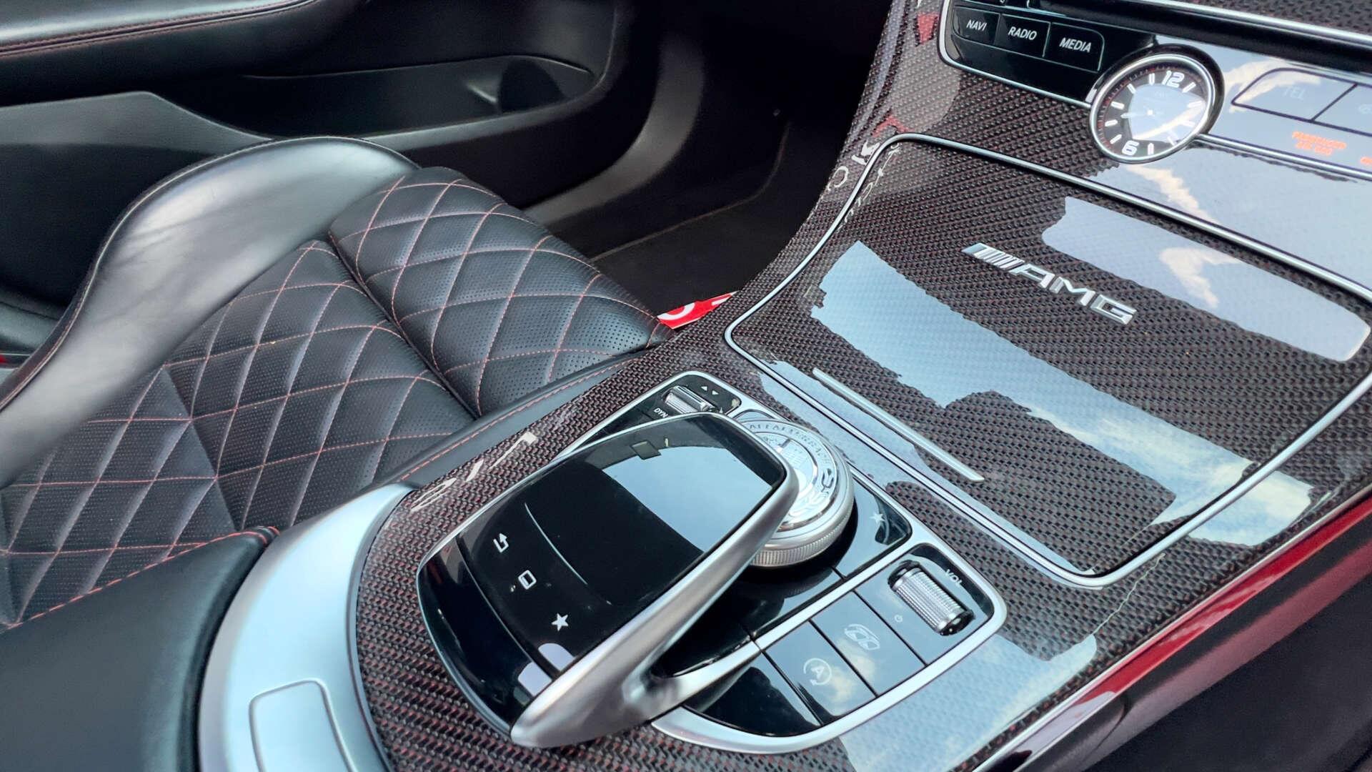 Mercedes-Benz C Class view 32