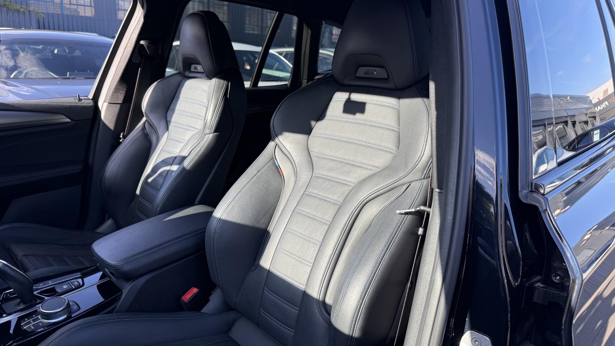 BMW X3 view 3