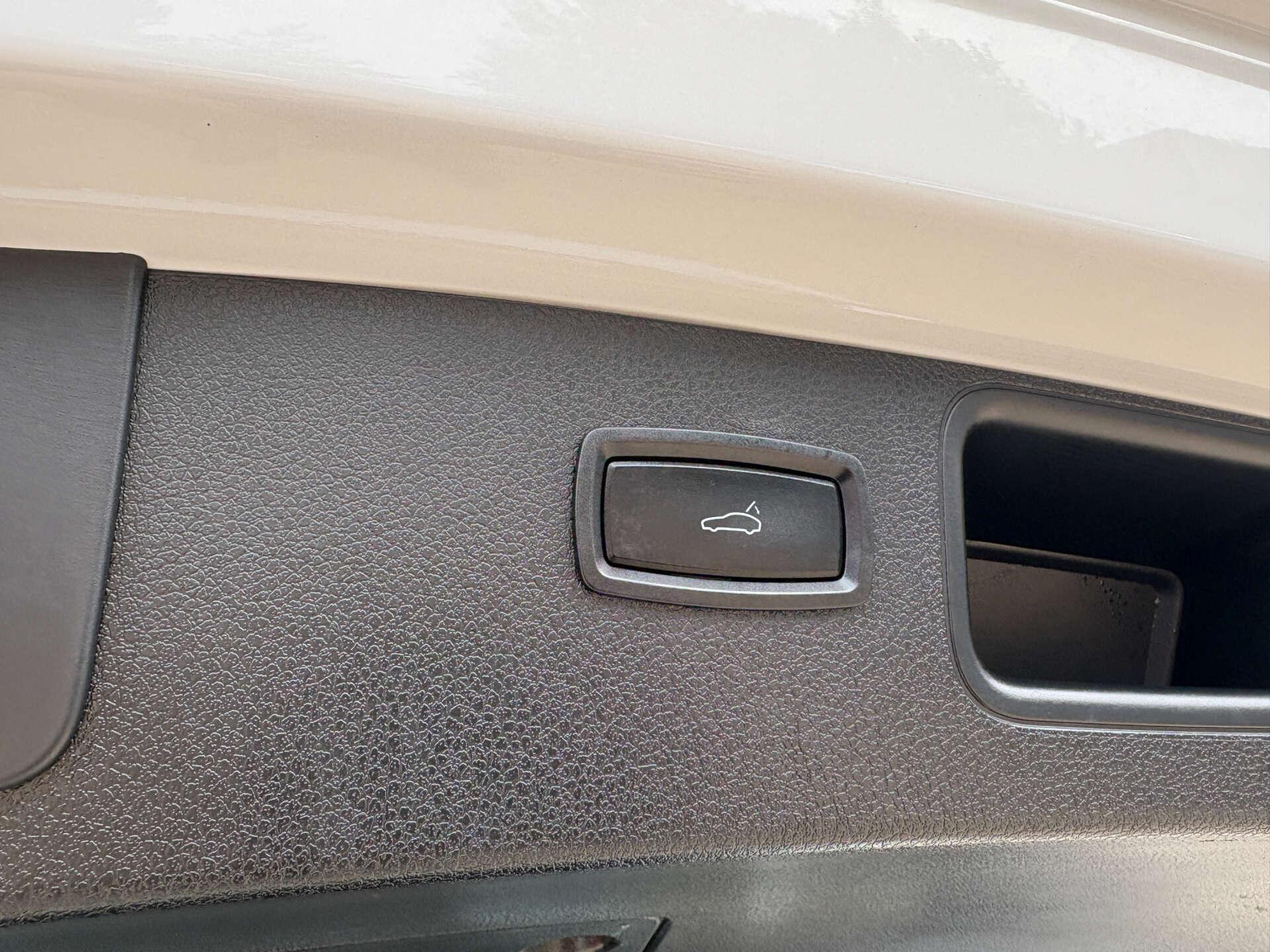 Porsche Macan view 62