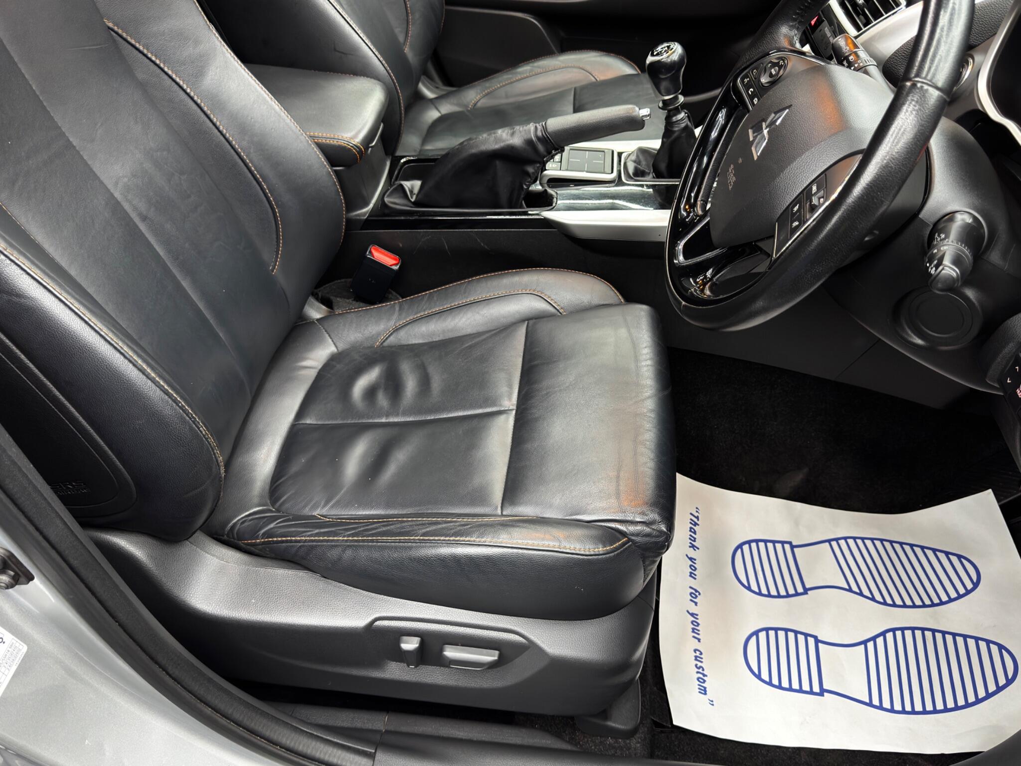 Mitsubishi Eclipse Cross view 13