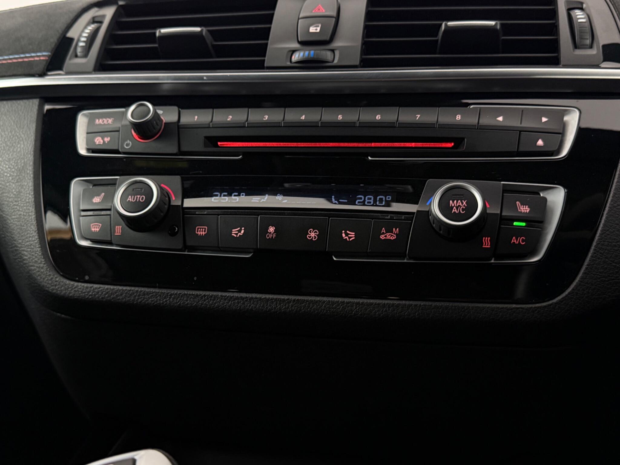 BMW 2 Series view 21