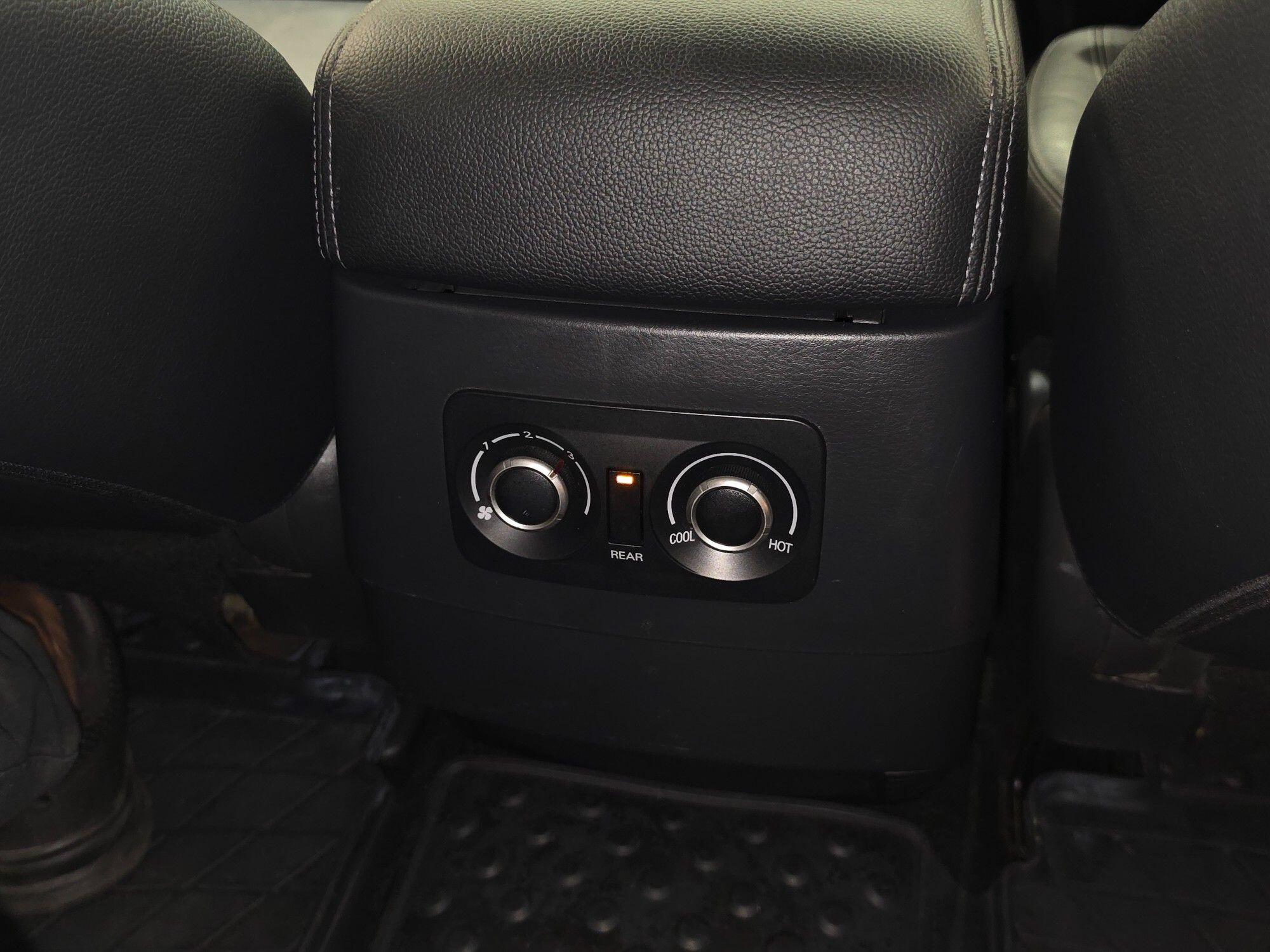 Mitsubishi Shogun view 21