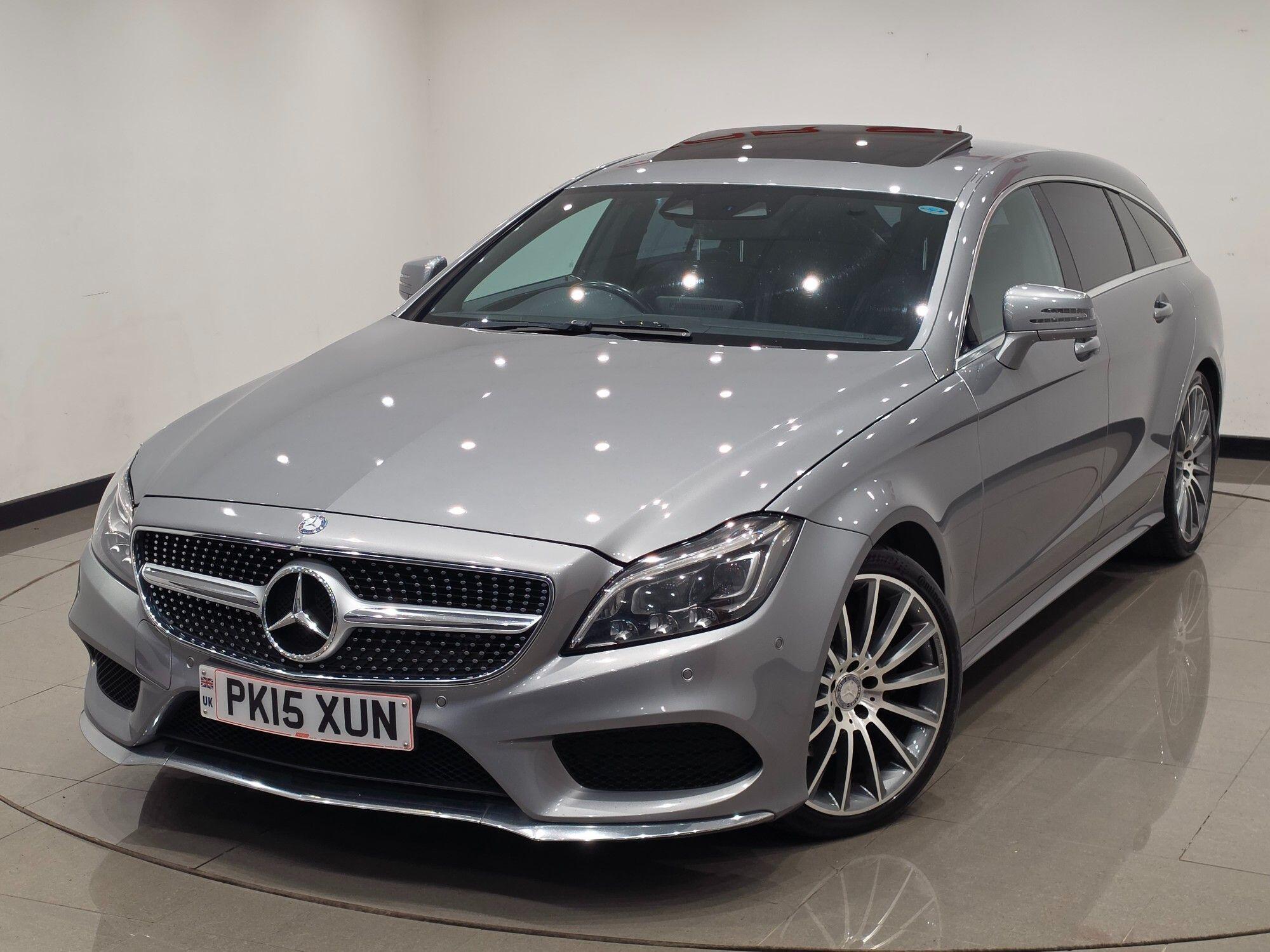 Mercedes-Benz CLS view 4