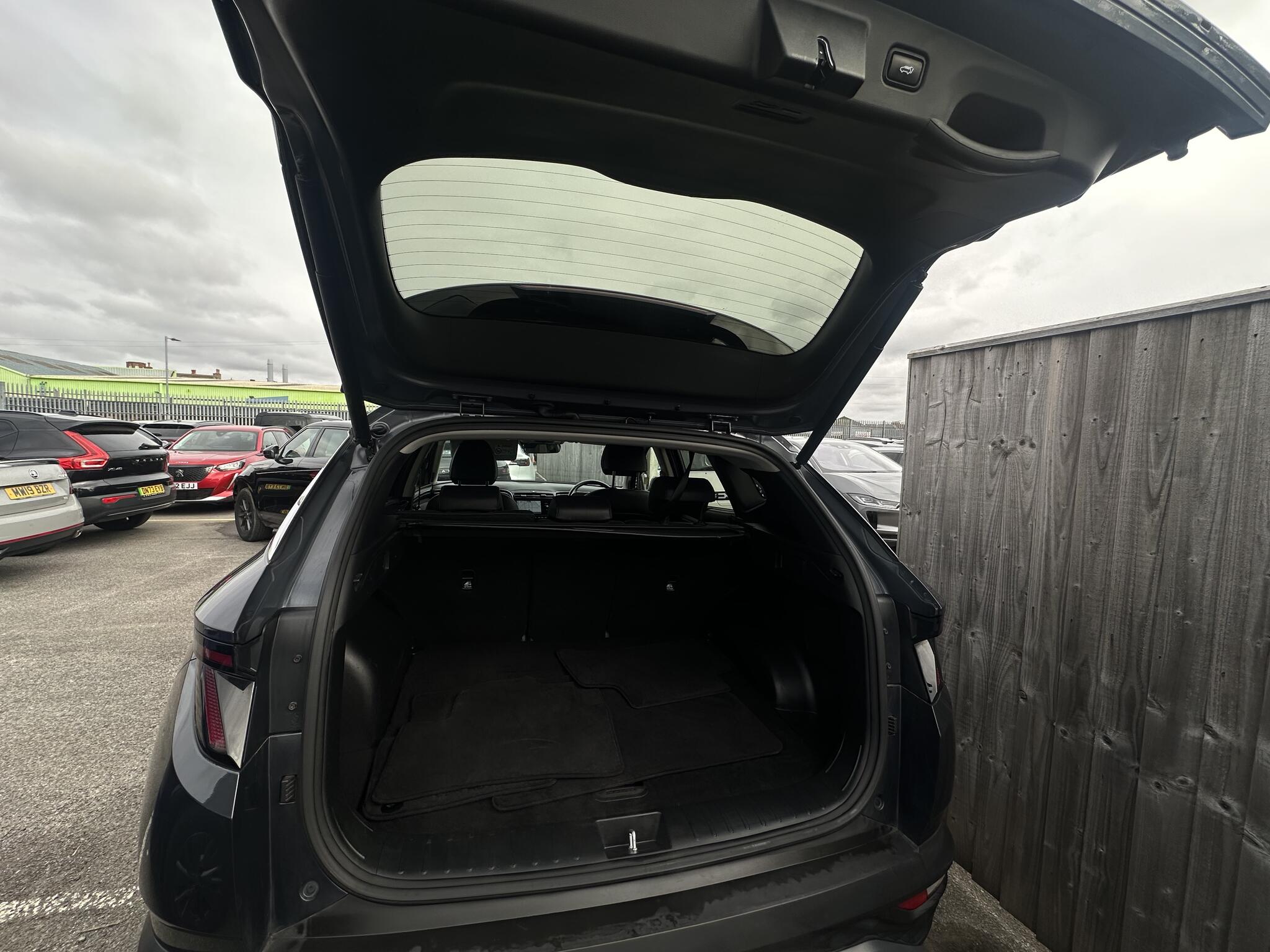 Hyundai Tucson view 42