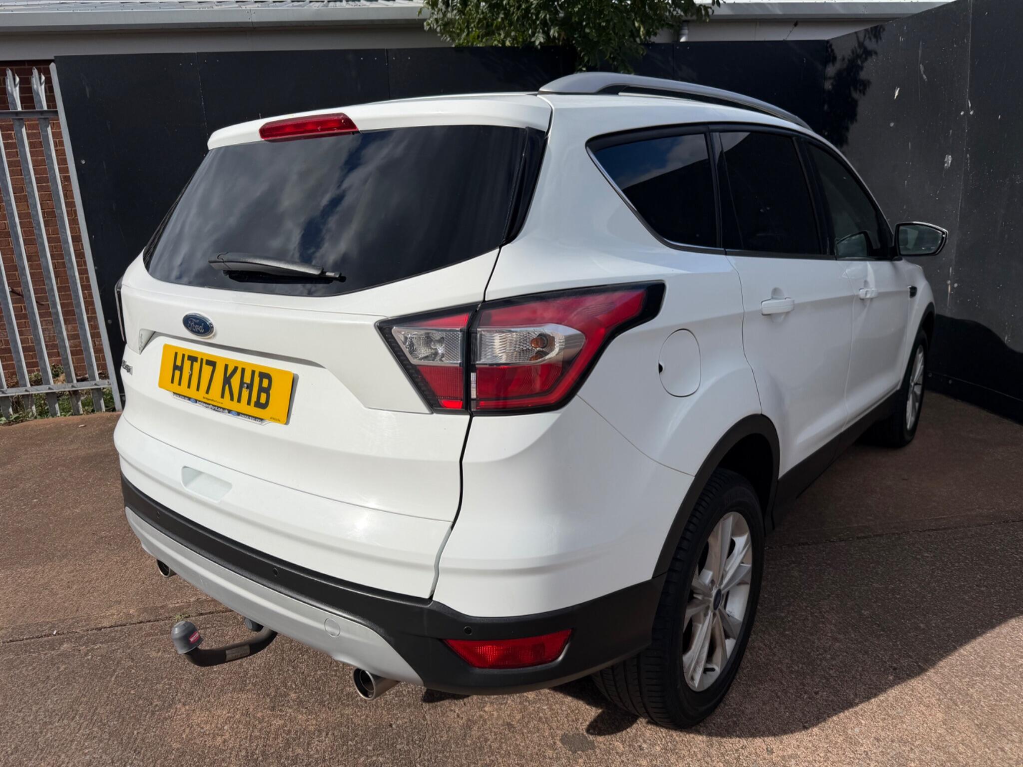 Ford Kuga view 14