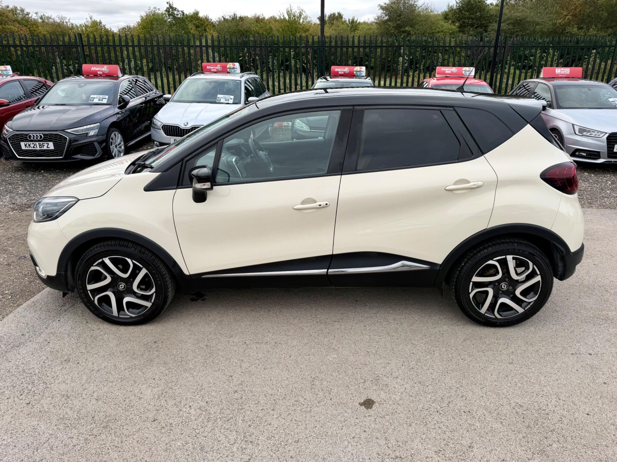 Renault Captur view 12