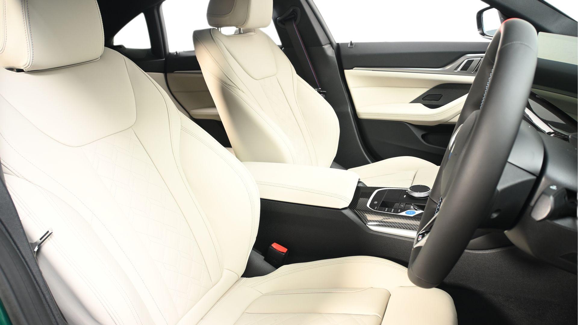 BMW I4 view 11