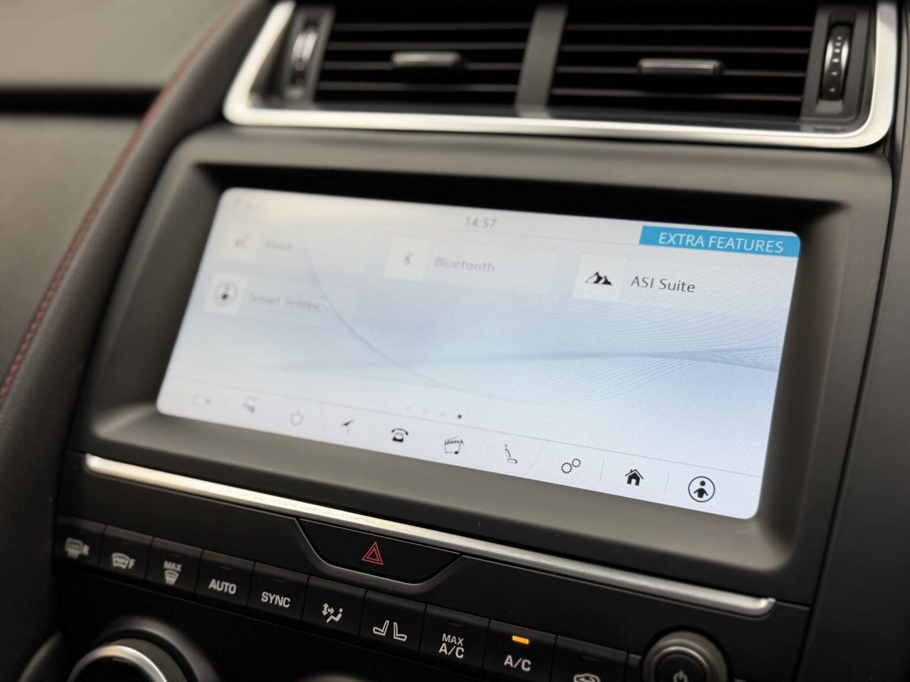 Jaguar E-Pace view 51