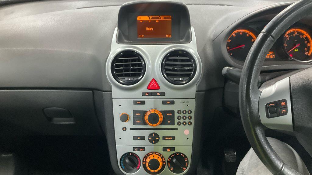 Vauxhall Corsa view 11