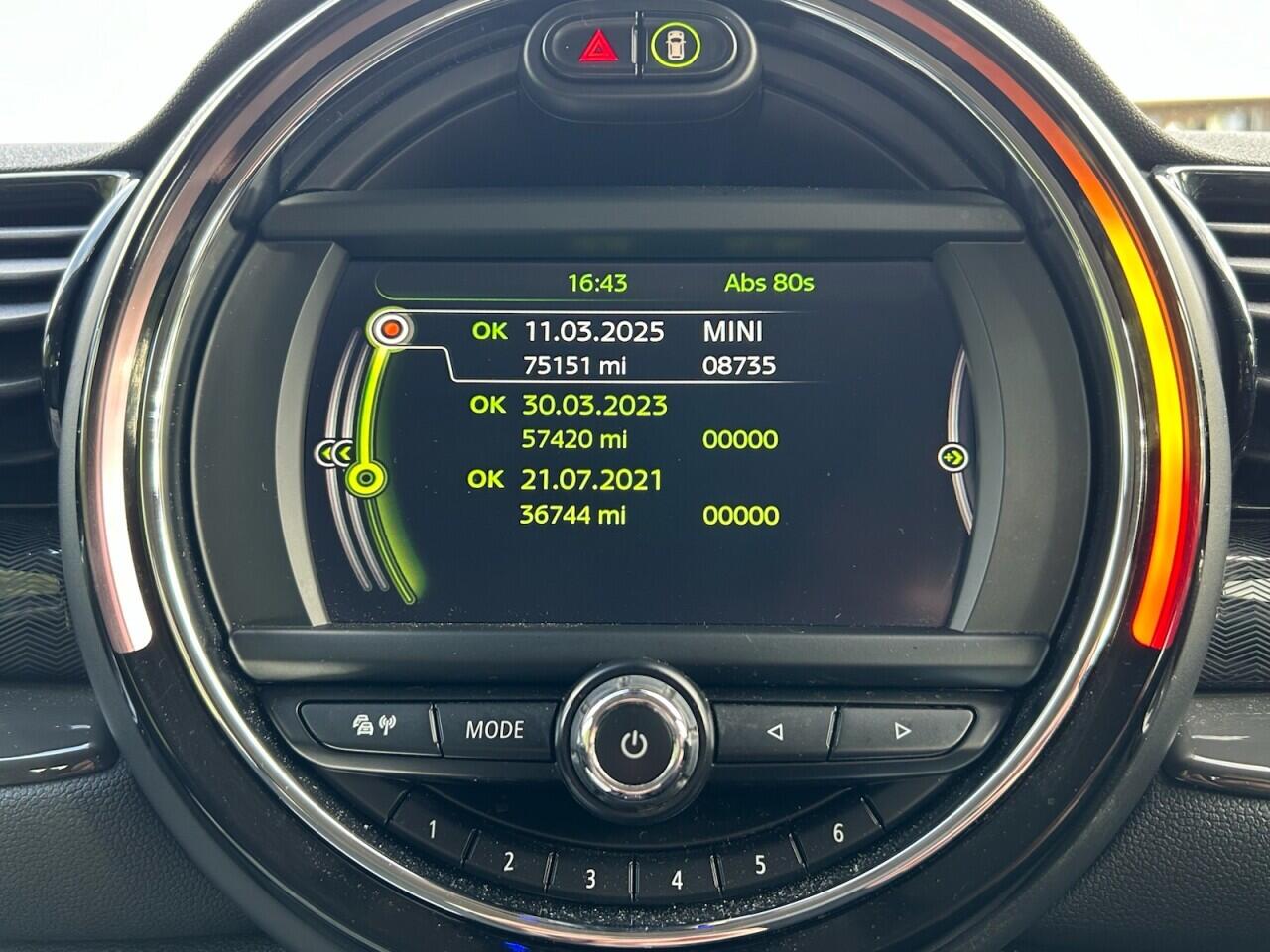 Mini Clubman view 40